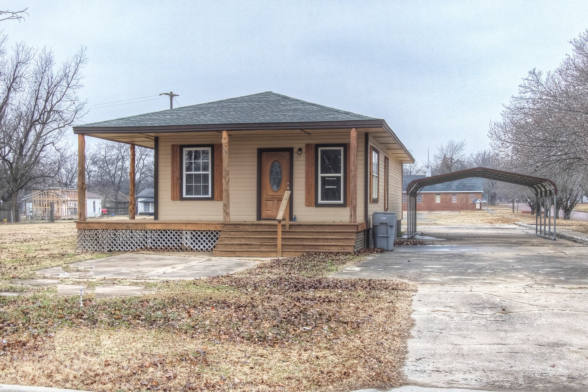 201 S Choctaw Avenue, Haskell, OK 74436