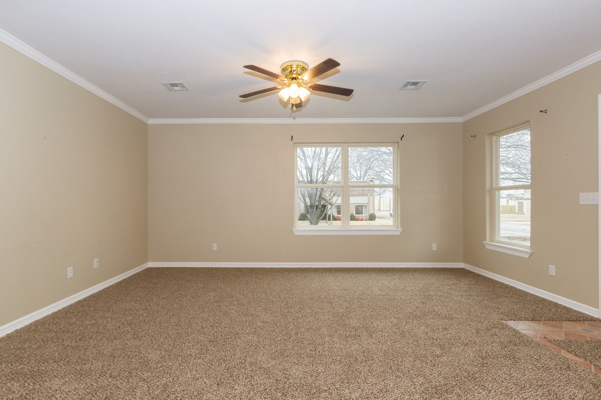 201 S Choctaw Avenue, Haskell, OK 74436