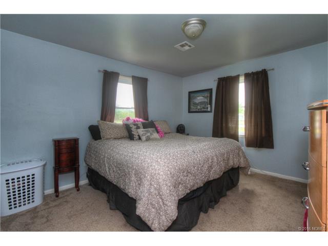 2955 N 340 Road, Haskell, OK 74436