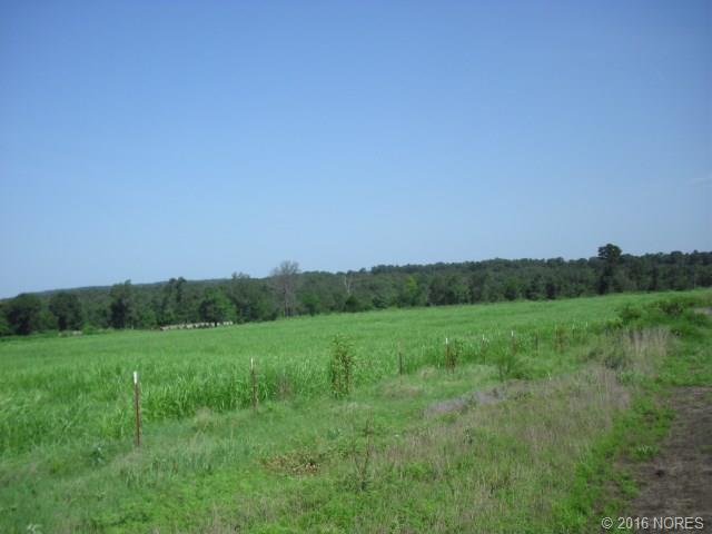 W 700 Road, Hulbert, OK 74441