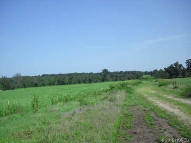 W 700 Road, Hulbert, OK 74441
