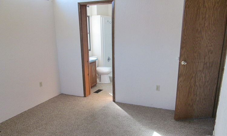 7611 W. JB TEAGUE DR., Hulbert, OK 74441