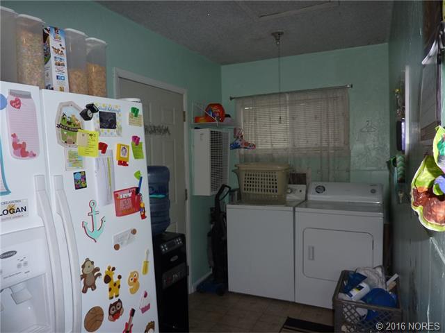 1213 W 6th Street, Okmulgee, OK 74447