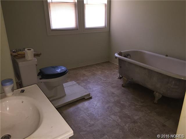 714 S Alabama Avenue, Okmulgee, OK 74447