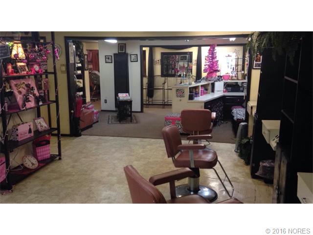 1317 N Oklahoma Avenue, Okmulgee, OK 74447