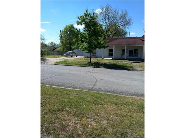 304 E 9th Street, Okmulgee, OK 74447