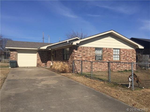 1419 E 2nd Street, Okmulgee, OK 74447