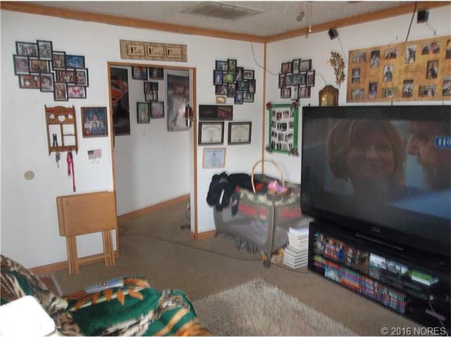 813 S State Avenue, Tahlequah, OK 74464