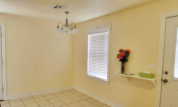 415 1/2 W. CHICKASAW, Tahlequah, OK 74464