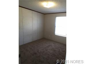 26921 W Stone Chapel Road, Tahlequah, OK 74464