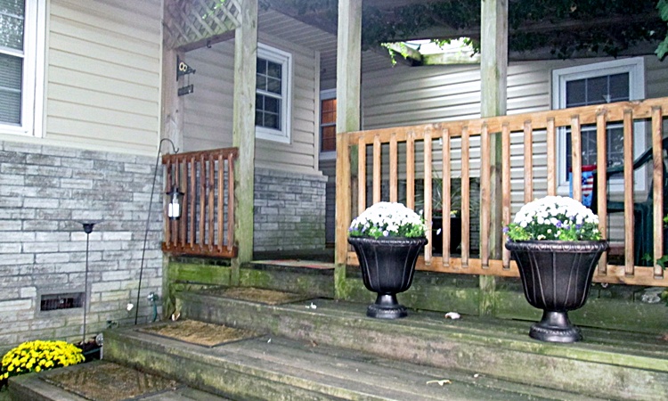 285 N. MOCCASIN AVE., Tahlequah, OK 74464
