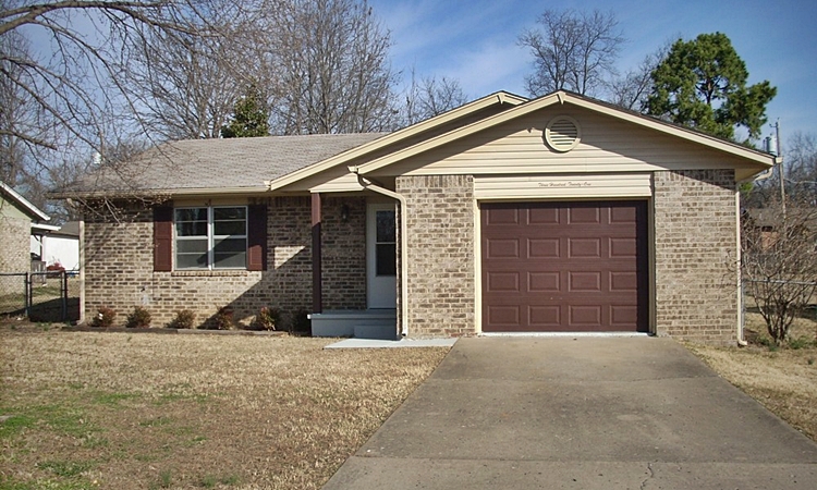 321 REDBUD LANE, Tahlequah, OK 74464