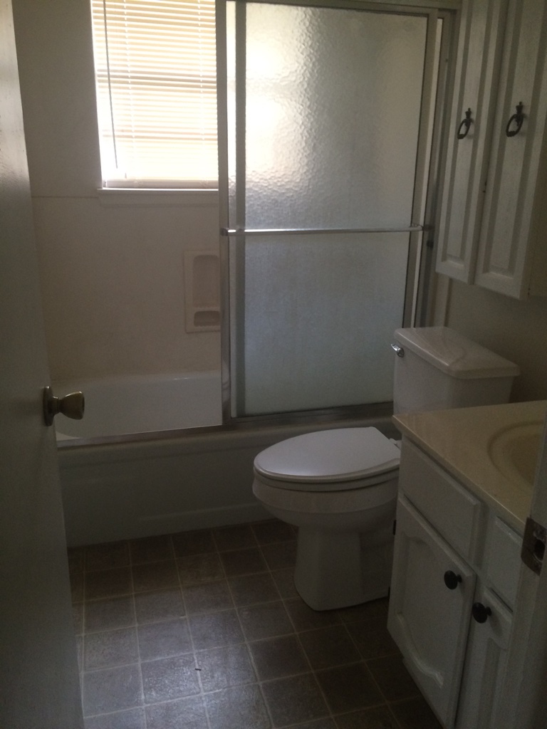 406 Timberlane Dr, Wagoner, OK 74467
