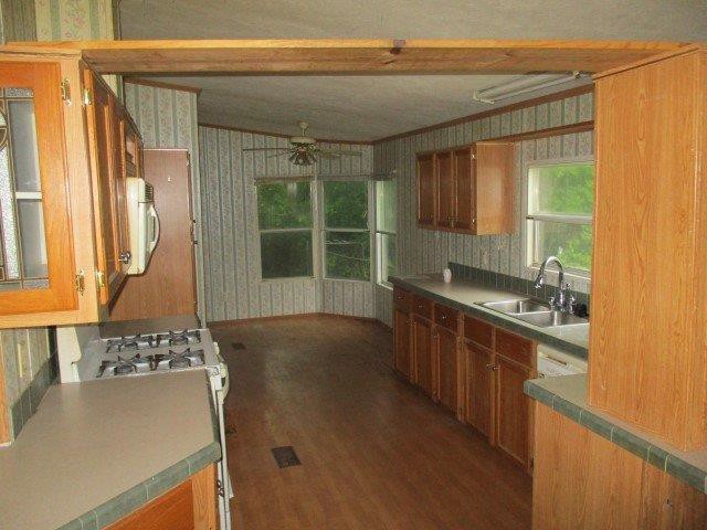 810 E Main StHaileyville, OK, 74501Pittsburg County
