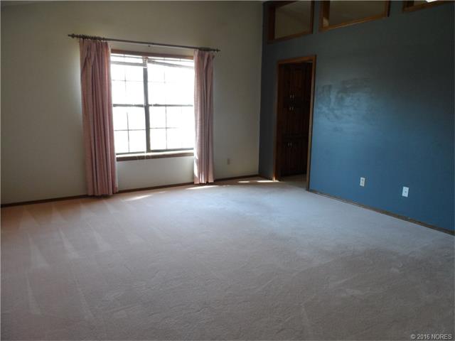 2503 Falcon Lane, McAlester, OK 74501