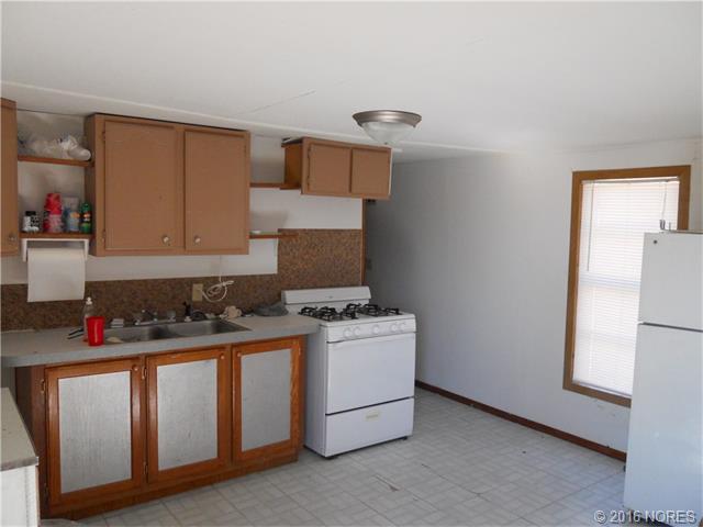 49 Deer Trail Rd, McAlester, OK 74501
