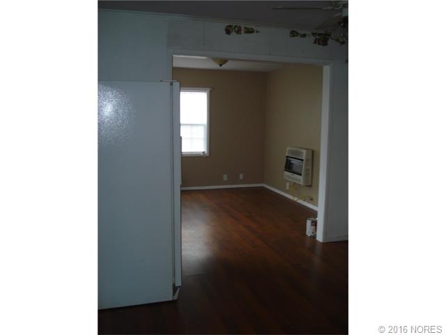 607 W Taylor Ave, McAlester, OK 74501