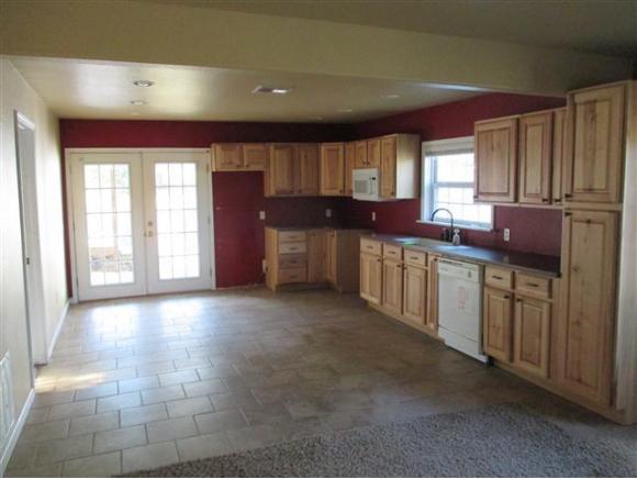 512 E Tyler Ave, McAlester, OK 74501