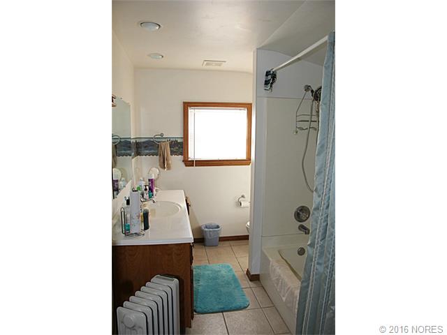 1211 S 8th Street, McAlester, OK 74501