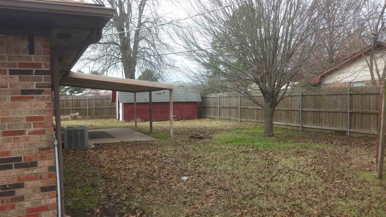 906 W Blair Street, Coalgate, OK 74538