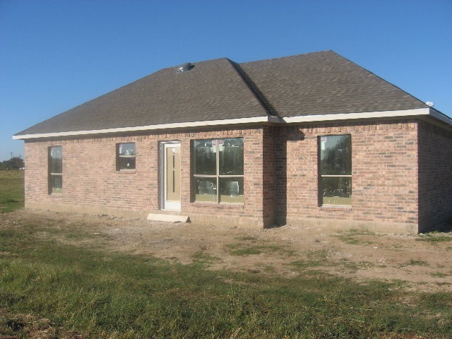 1804 S MALLARD DR., Coalgate, OK 74538