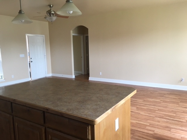1804 S MALLARD DR., Coalgate, OK 74538