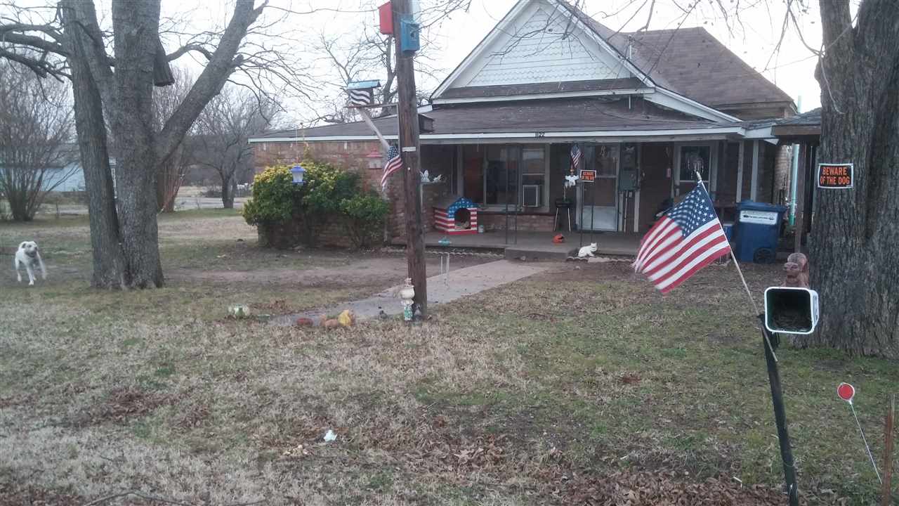 1122 S Johnson Street, Kiowa, OK 74553
