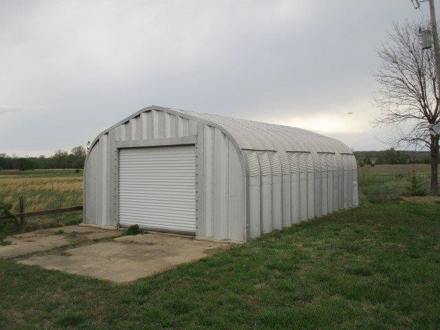 1004 Daniels DrQuinton, OK, 74561Pittsburg County