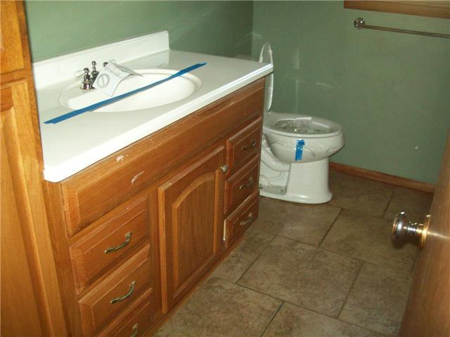 725 E Albany AvePonca City, OK, 74601Kay County