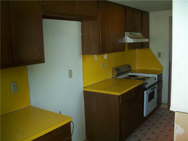 519 N 4th StPonca City, OK, 74601Kay County