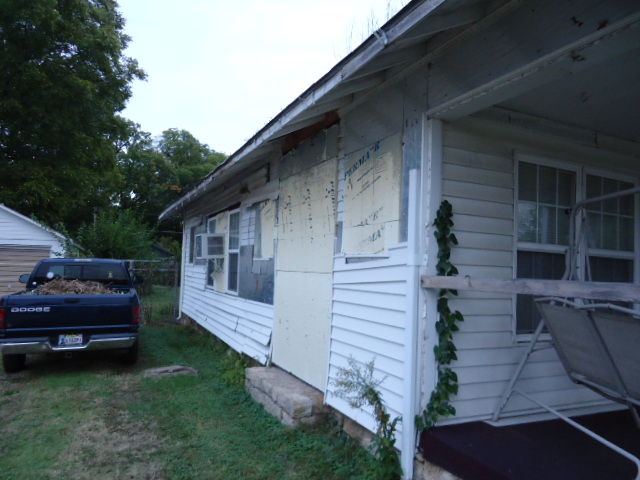 715 N Elm, Ponca City, OK 74601