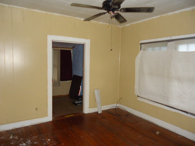 715 N Elm, Ponca City, OK 74601