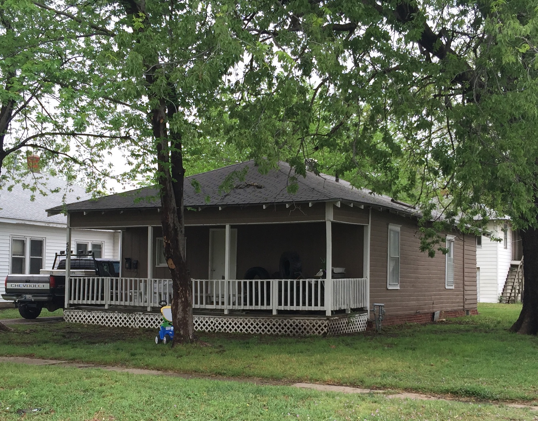 507 W Cleveland, Ponca City, OK 74601