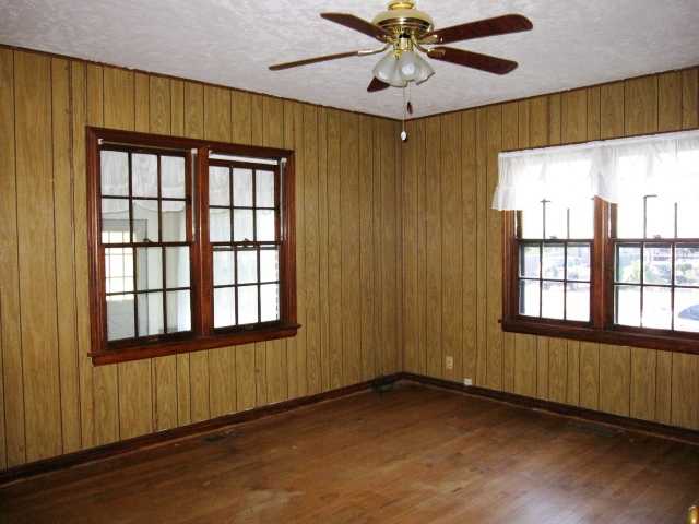 219 S 8th, Ponca City, OK 74601