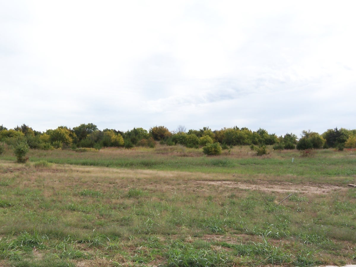 2709 Fox Crossing, Ponca City, OK 74604