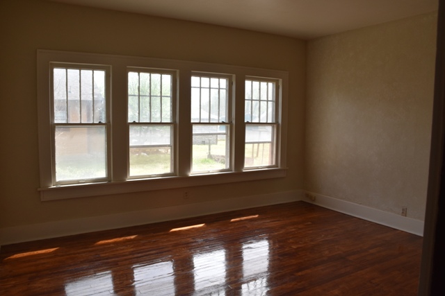 336 S Lake, Ponca City, OK 74604
