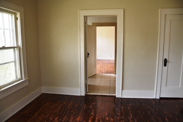 336 S Lake, Ponca City, OK 74604