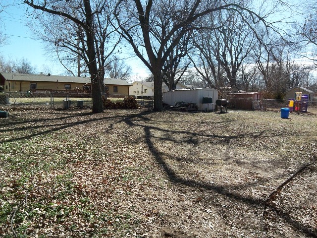 1801 N Woodlands, Ponca City, OK 74604