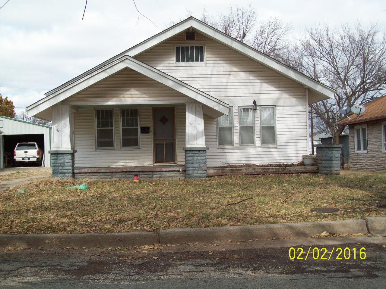 116 Carson, Blackwell, OK 74631