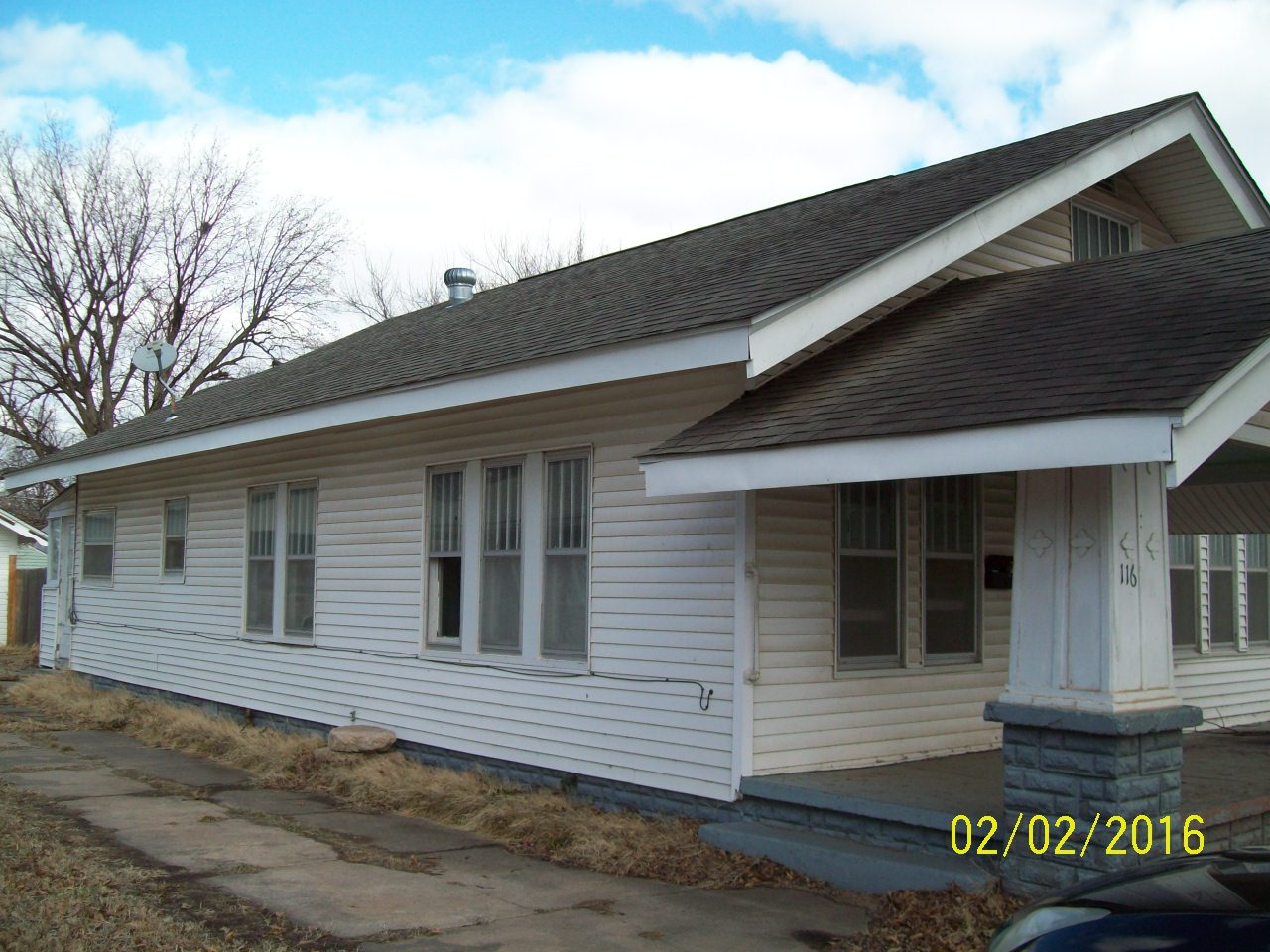 116 Carson, Blackwell, OK 74631