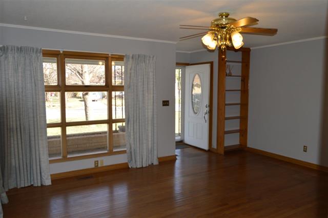 1651 S B, Blackwell, OK 74631