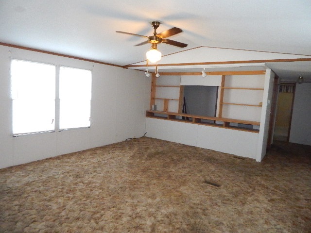 10 Northfork, KawCity, OK 74641