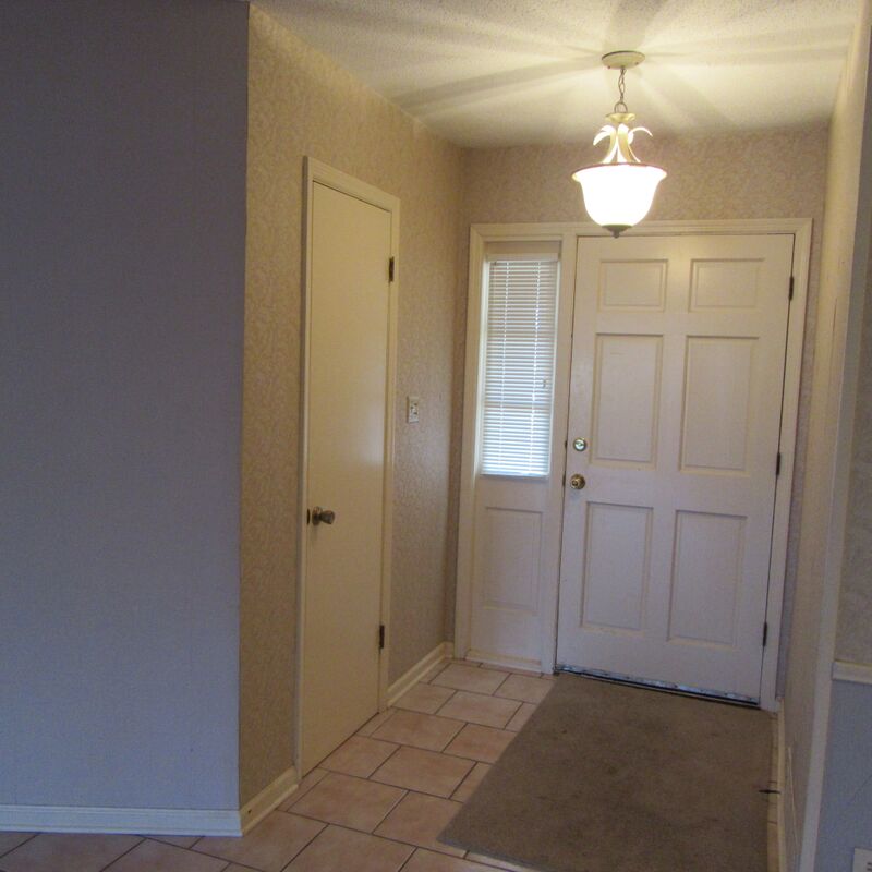 114 Wheatheart Dr, Tonkawa, OK 74653