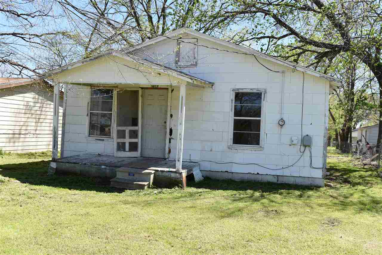 614 S 4th, Durant, OK 74701