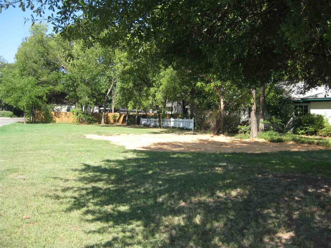 219 N Washington, Durant, OK 74701