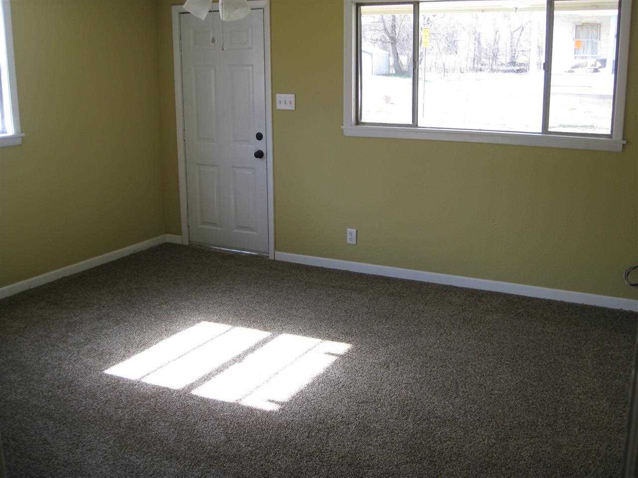 602 NE 2nd, Durant, OK 74701