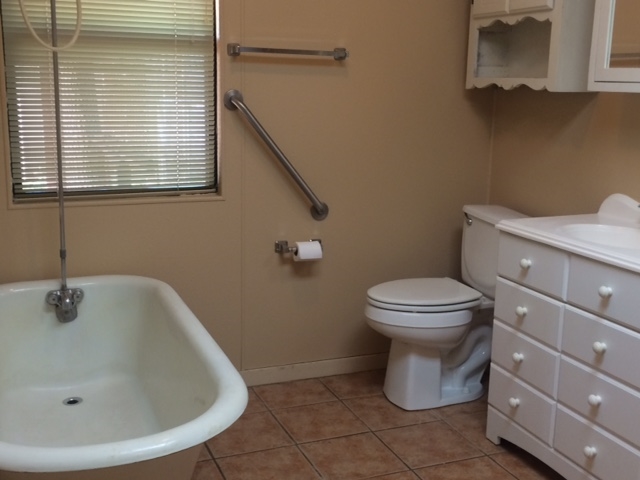 925 Arkansas St., Durant, OK 74701