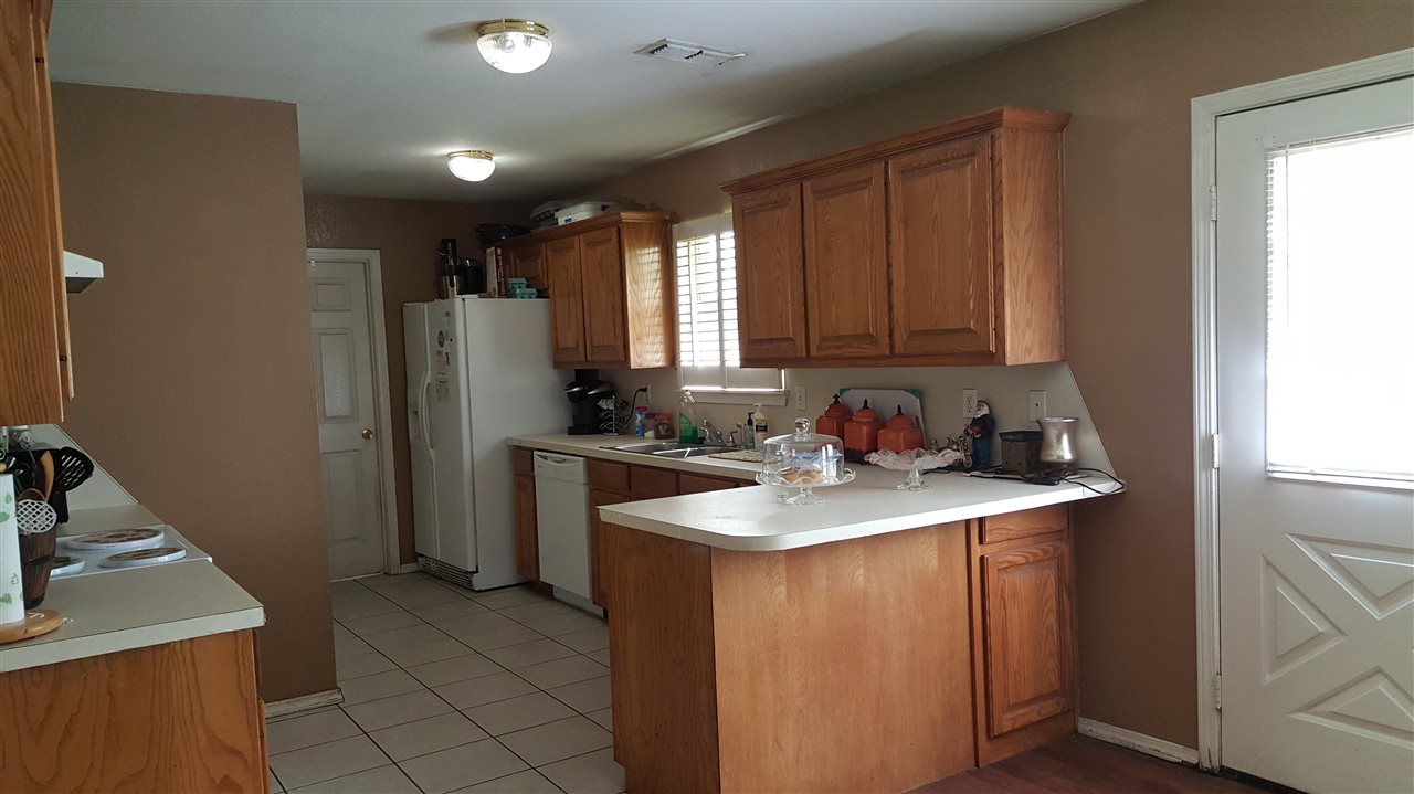 520 S 13th 520 South Thirteenth, Durant, OK 74701