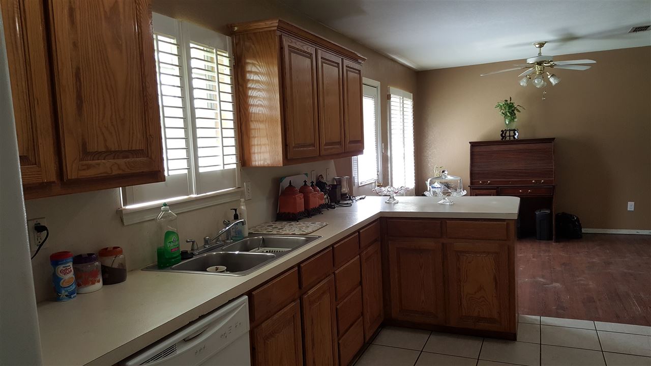 520 S 13th 520 South Thirteenth, Durant, OK 74701