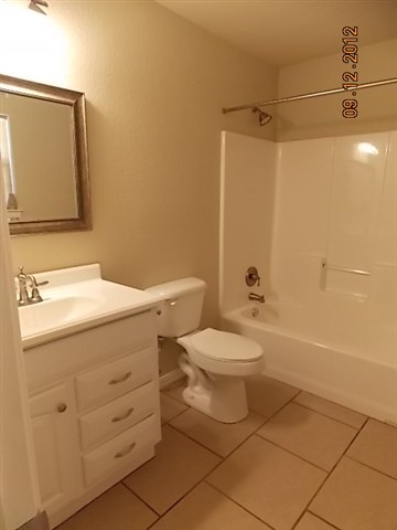 16 Bourne, Durant, OK 74701